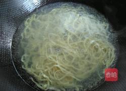 葱油鸡丝拌面的做法图解5