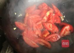 青椒西红柿炒鸡蛋的做法图解3
