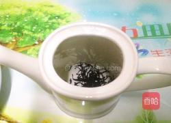 超简单自制奶茶的做法图解2