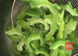 凉拌苦瓜的做法图解5