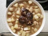鸡块炖土豆