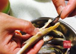 炸黄花鱼的做法图解2