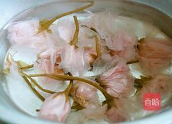 樱花果冻的做法图解2