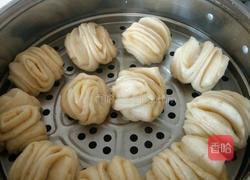 蒸椒盐花卷的做法图解7