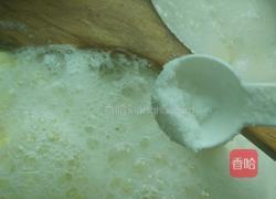 金针菇鸡蛋汤的做法图解7