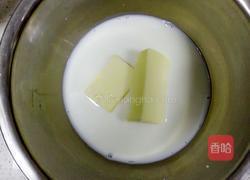 草莓淡奶油泡芙的做法图解2