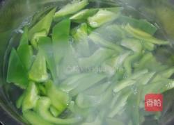 虾仁肉酱炒青椒的做法图解2