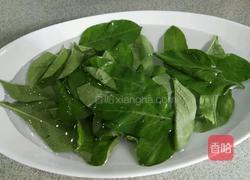 枸杞叶炒鸡蛋的做法图解1