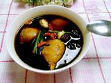 艾叶大蒜煮鸡蛋