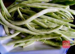 干煸四季豆的做法图解1