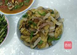 洋葱青椒炒饼的做法图解5