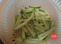 清炒嫩南瓜的做法图解1
