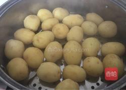 孜然香辣煎小土豆的做法图解2
