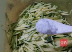 嫩南瓜炒鸡蛋的做法图解4