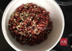 薏仁红豆汤的做法图解2