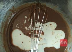 布朗尼杯子蛋糕（巧克力酱版的）的做法图解4