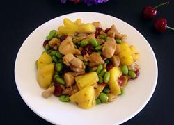 莓干炒三色鸡丁