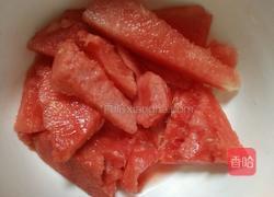 西瓜牛奶冰棒的做法图解1