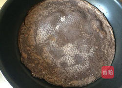 黑煎饼果子的做法图解5