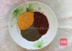 杂粮粥的做法图解1