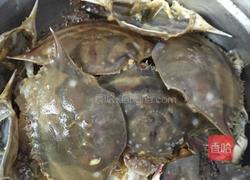 香辣蟹的做法图解1