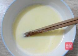 平底锅红枣酸奶华夫饼的做法图解3