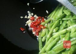 干煸四季豆的做法图解7