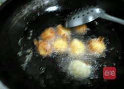香炸芝士馅土豆虾球的做法图解9