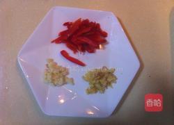 生瓜香菇炒肉的做法图解3
