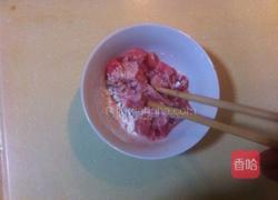 生瓜香菇炒肉的做法图解2
