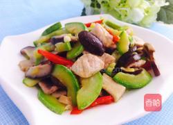 生瓜香菇炒肉的做法图解10