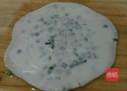 饺子皮的另类吃法～～～葱油饼的做法图解8