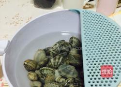 川味辣炒花蛤的做法图解1