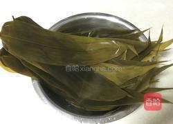 梅干菜肉粽的做法图解1