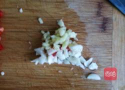 快豆炒红辣椒的做法图解3