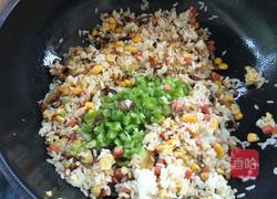 什锦炒饭的做法图解12