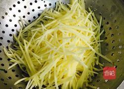 野菜花炒土豆丝（独家）的做法图解1