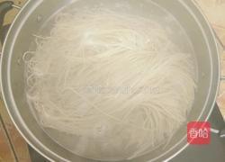 炒面条的做法图解2