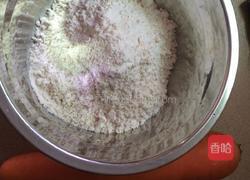 胡萝卜鸡蛋饼的做法图解1