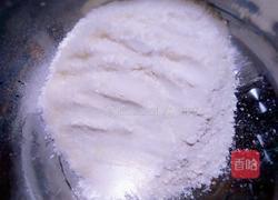 椰蓉鸡蛋小麻花的做法图解2