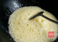 咸蛋黄溜丝瓜的做法图解6