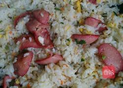 香肠炒饭的做法图解3