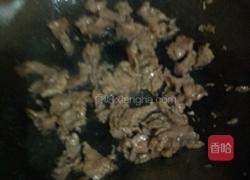 茭白炒胡萝卜的做法图解3