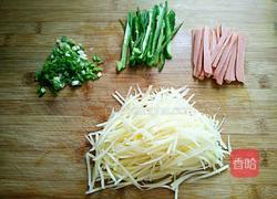 青椒土豆丝炒饭的做法图解2