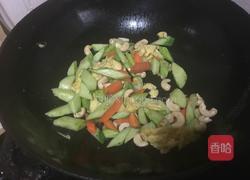 腰果炒虾仁的做法图解5