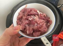 皮蛋瘦肉粥的做法图解7