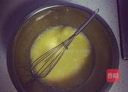 【简单】戚风蛋糕（六寸）的做法图解3