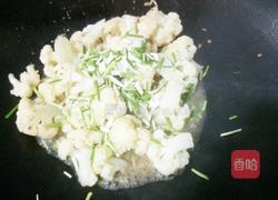 清炒菜花 的做法图解3