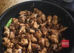 小鸡炖蘑菇的做法图解3