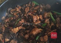 小鸡炖蘑菇的做法图解12